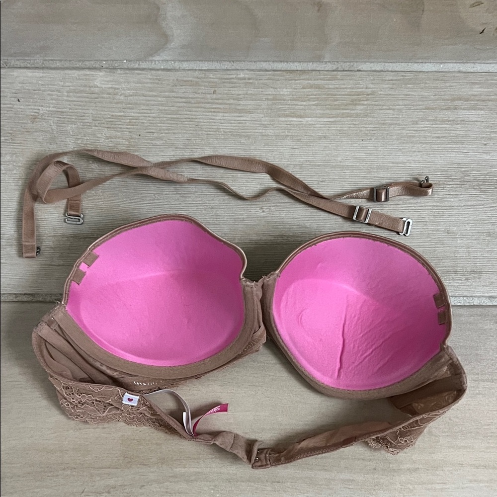Victoria's Secret Strapless Smooth Lace-Trim Bra - Nude Brown - Picture 4 of 4